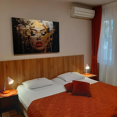 Private Valis 3* ヴァルナ