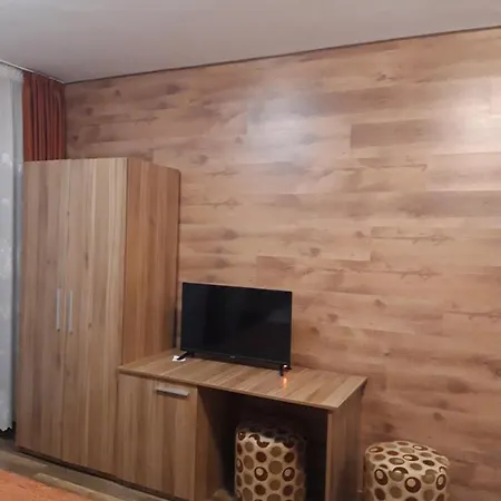 Private Valis ゲストハウス 3*