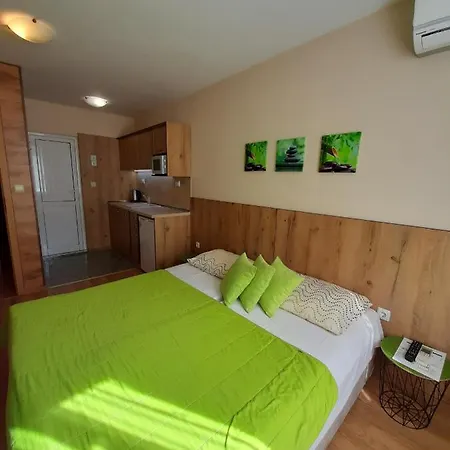 Private Valis 3* ヴァルナ