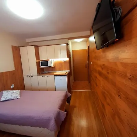 Private Valis Konukevi 3*