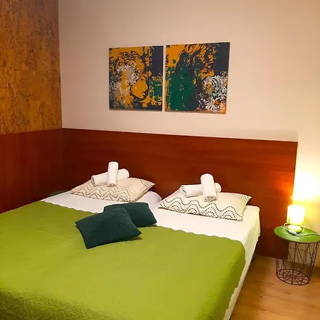 Private Valis Konukevi Varna