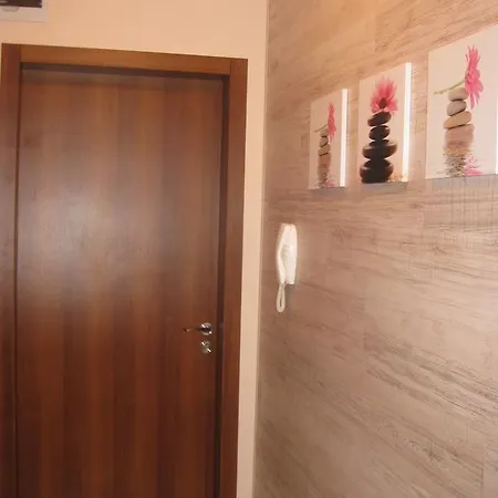 بيت ضيافة Private Silvia